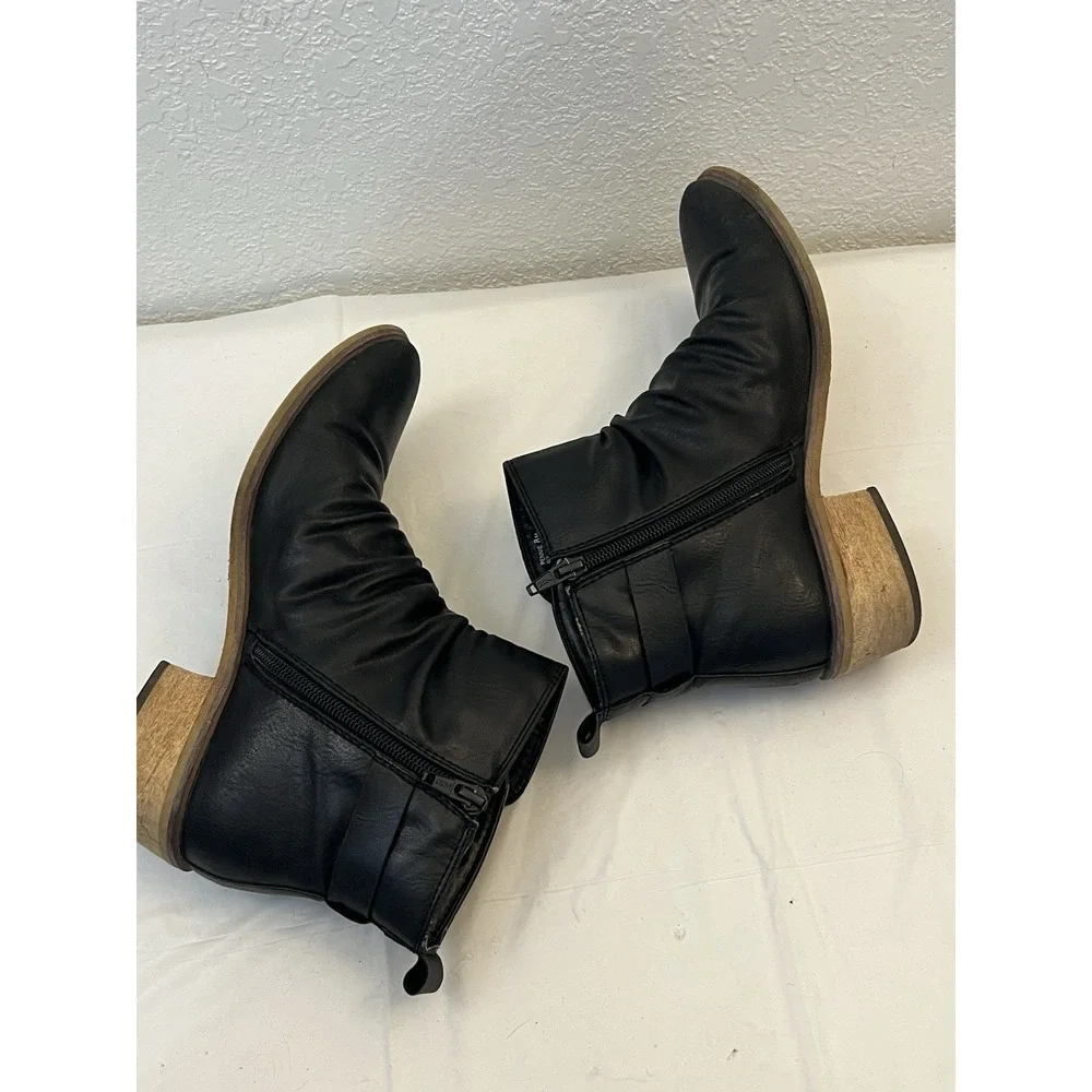 Bare Traps Pennie Women Black Side Zip Ankle Boot Bootie Shoe Size 8M Block 1.75